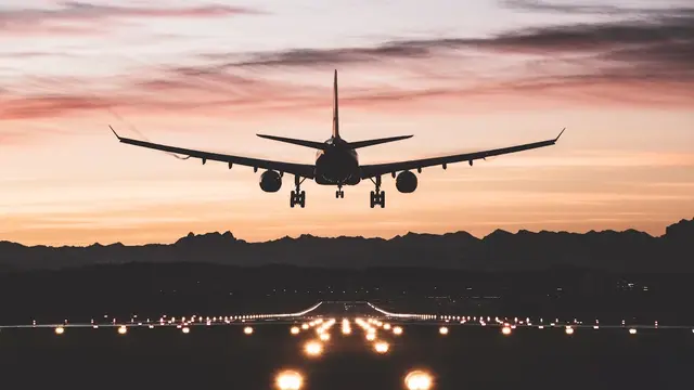 اعمال مالیات مضاعف بر بلیت هواپیما در ایران